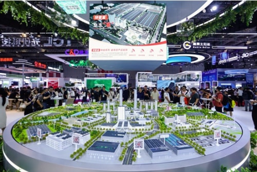 载誉启新程｜TCL光伏科技SNEC 2025圆满收官，感恩同行