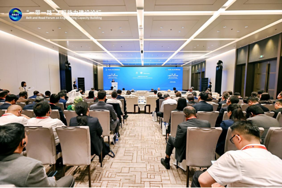 “一带一路”工程能力建设论坛在成都召开